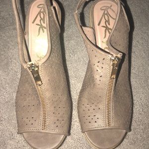 Light brown/tan wedges with a zipper on the top